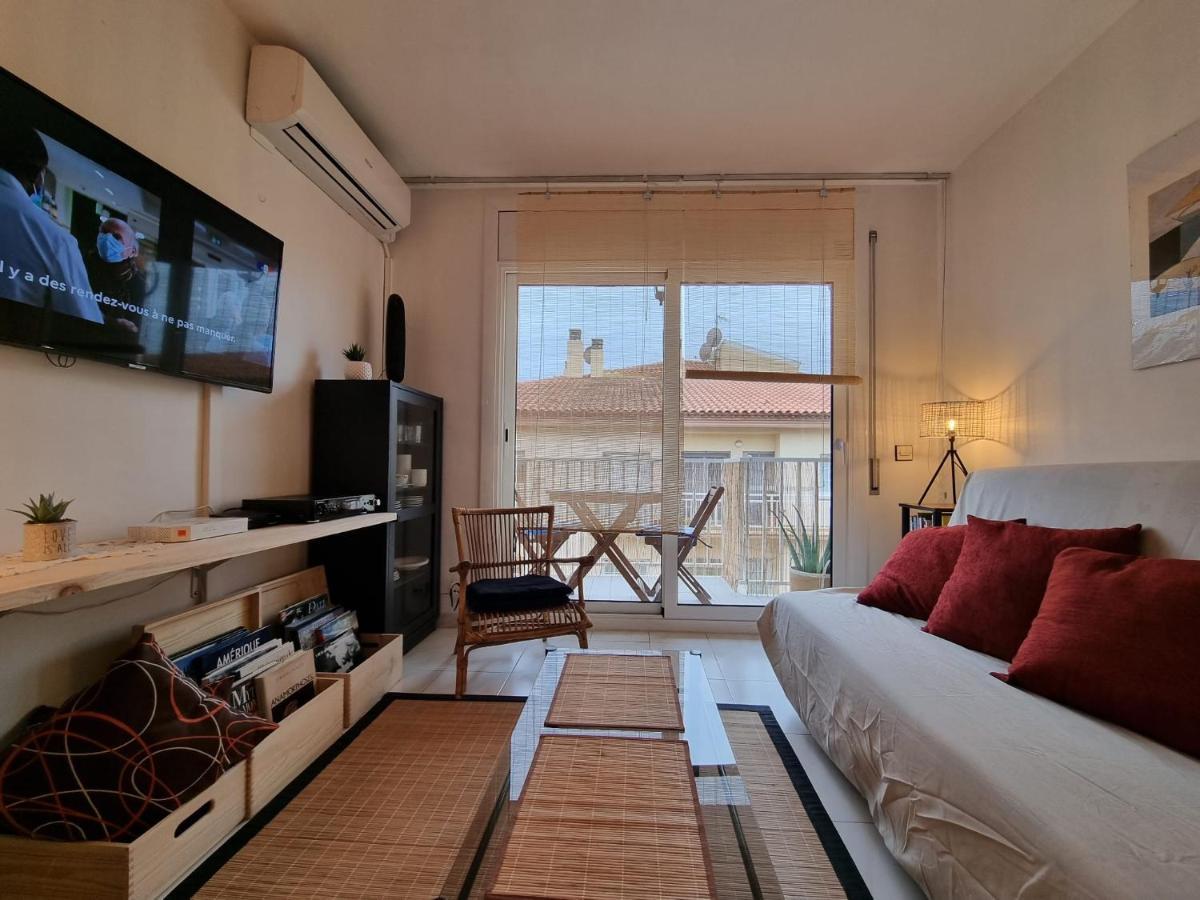 Lovely One Bedroom With Balcony Roses Esterno foto