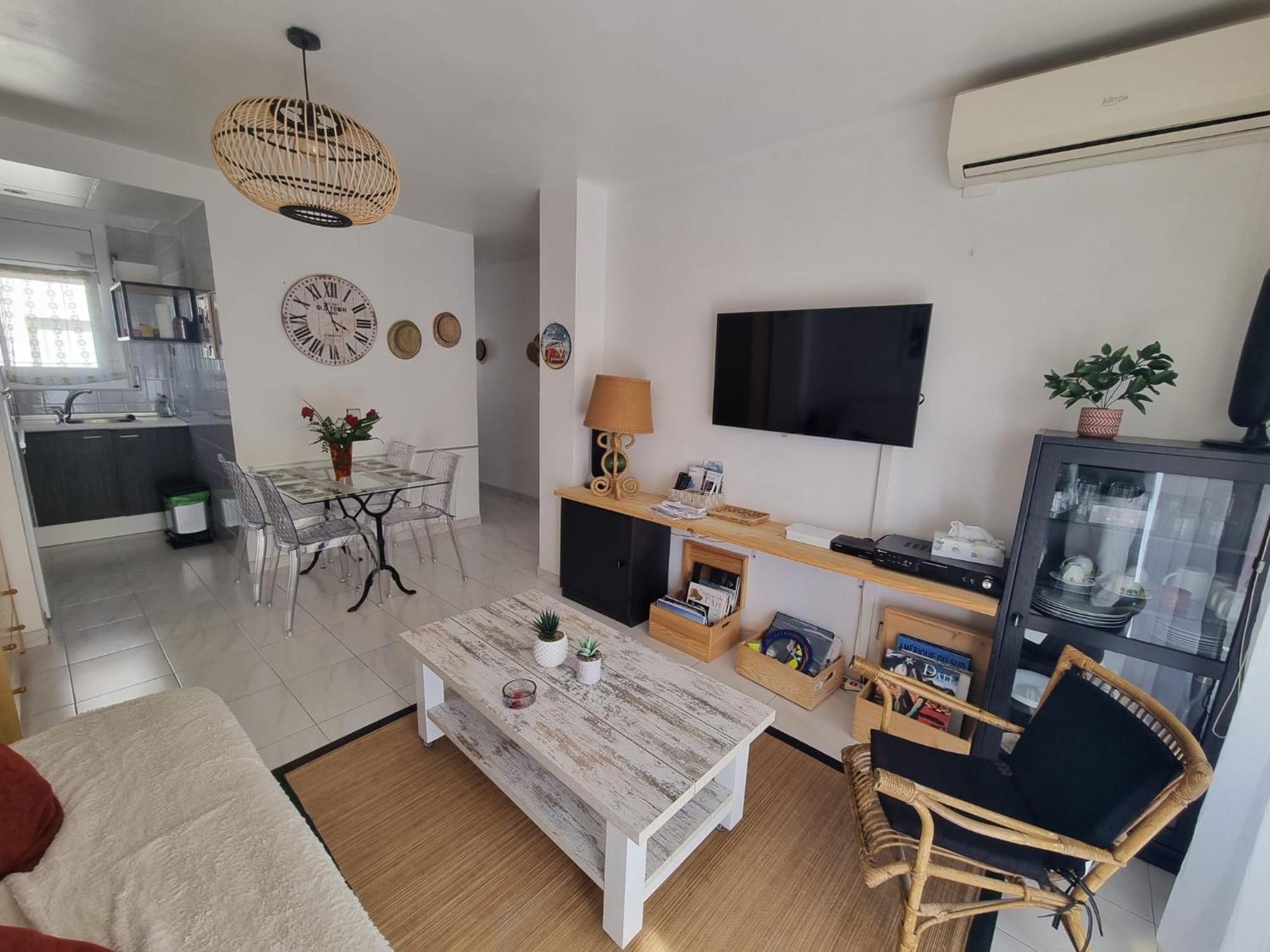 Lovely One Bedroom With Balcony Roses Esterno foto